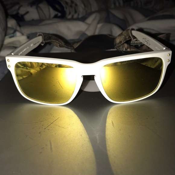 shaun white glasses
